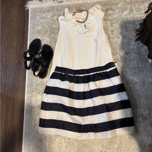 Kenar white and navy stripe skirt size 8 women’s